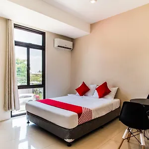 Oyo 403 Maplewave 2*, Davao Philippines